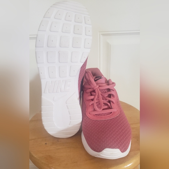 Womens Sneakers - Picture 6 of 6